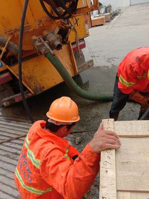 南京水下打捞公司 市政管道封堵清淤泥长期服务